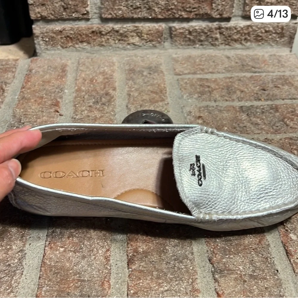Coach Mary Lock Up Silver slip on Loafers size 8.5B - Picture 4 of 12